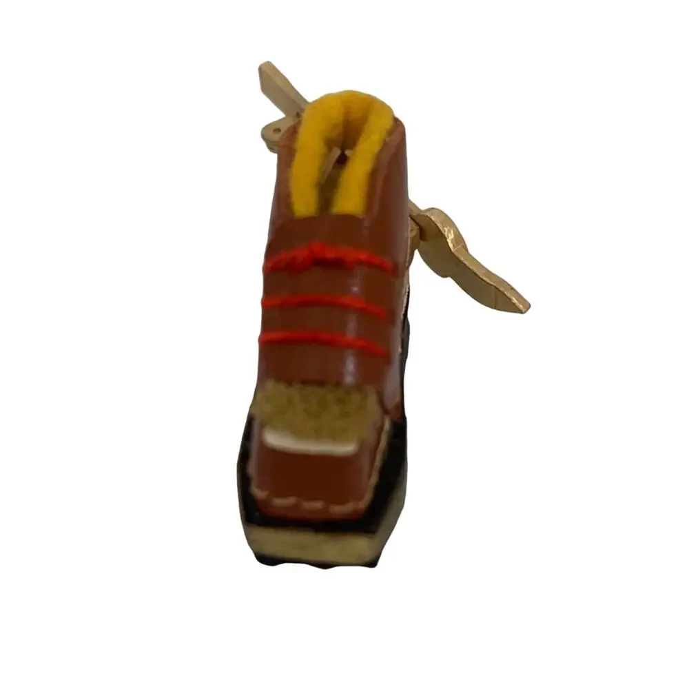 Vintage Ski Boot Bar Pin